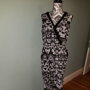 NY Collection Black and White Jumpsuit